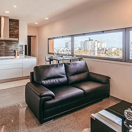 Trendy River View By Gthouse Apartman