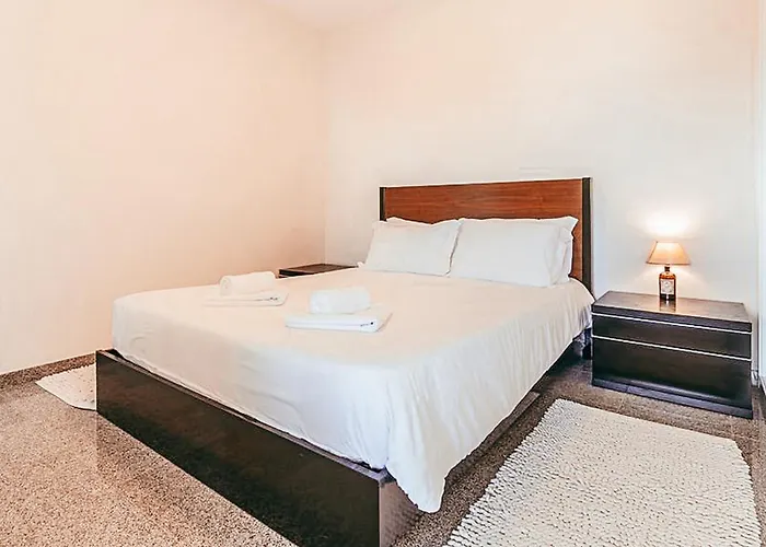 דירה Trendy River View By Gthouse